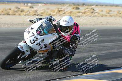 media/Jan-10-2025-CVMA Friday Practice (Fri) [[489e0da257]]/Group 4 and Trackday/Session 2 (Turn 4 Inside)/